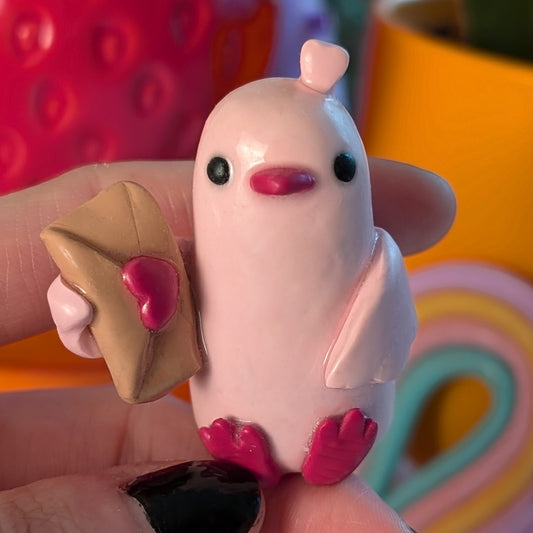 Lovey Dovey Desk Friend